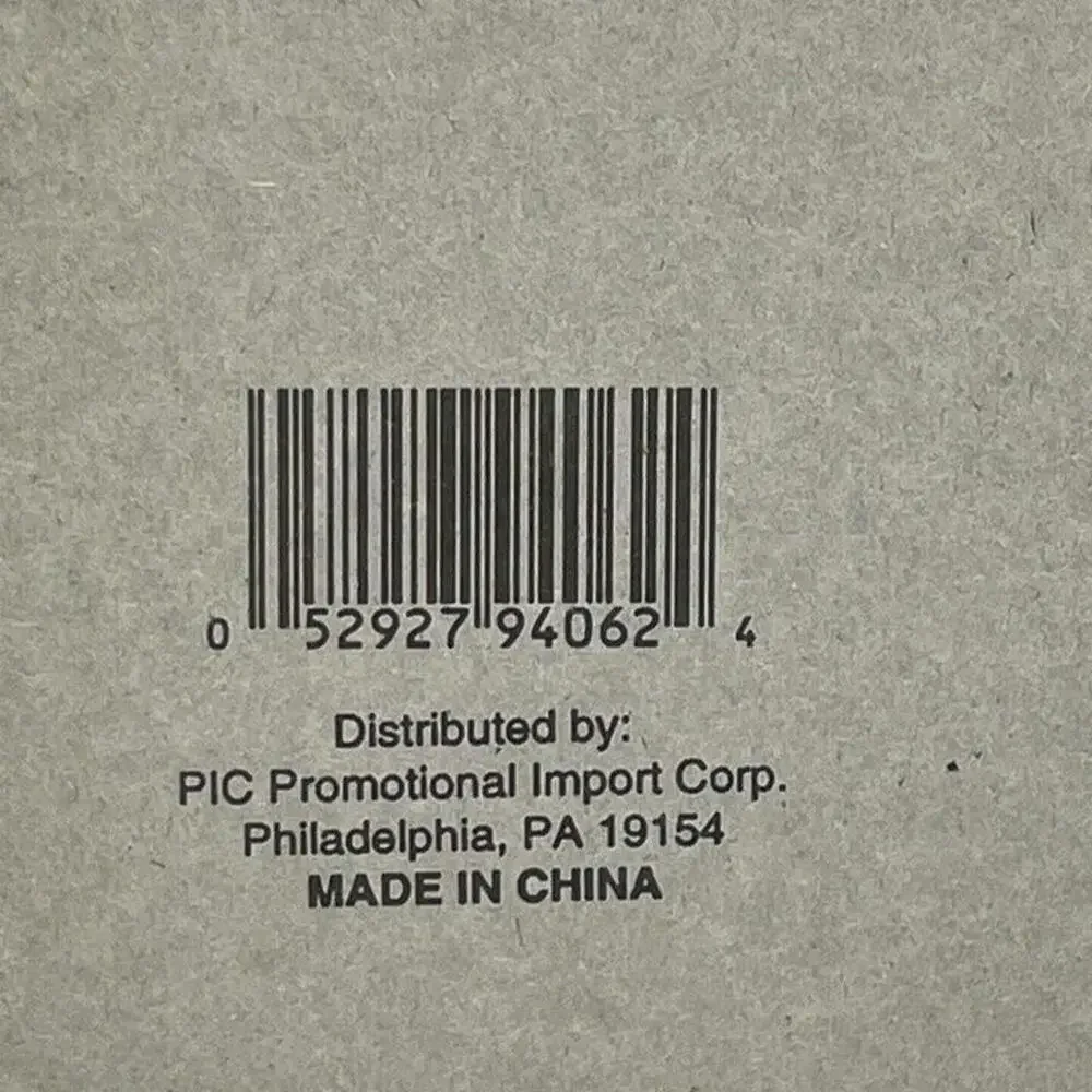 Holiday Gift Tags and‎ Gift Wrap Cutter Brand NEW Pack of 144 Vintage